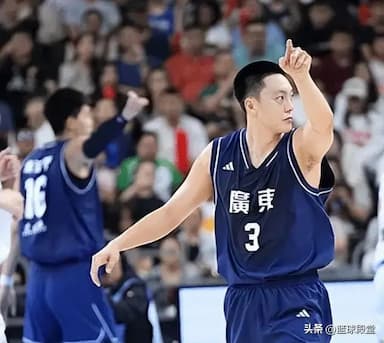 广东晋级四强4利好！胡明轩杜润旺难得暴走，王睿泽+内线状态极佳_比赛_篮板_其他球员