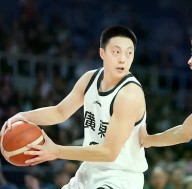 广东大胜3喜1忧！胡明轩杜润旺回暖，杜锋亮杀招，辽篮克星伤退_辽宁_青岛_天津