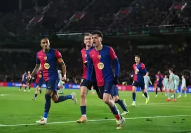 OD快讯：巴萨21脚射门碾压塞尔塔，莱万帽子戏法助球队豪取胜利_比赛_进攻_防守