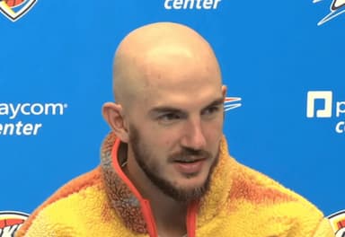 卡鲁索：SGA最大的特点是稳定，他永远会努力&amp;竞争-NBA新闻