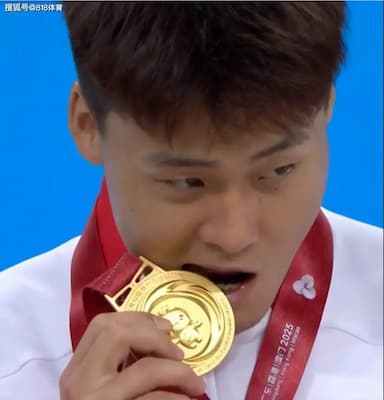 泪目!赵睿夺冠含泪告别广东:这是我最后一届全运会 从此再无众神归位!_球迷_阵容_金牌