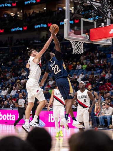 逐帧欣赏！鹈鹕官方晒德里克-奎因的扣篮照：斗牛犬奎因-NBA新闻