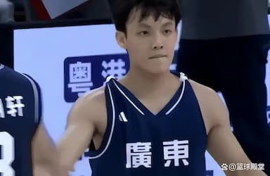 广东大胜浙江夺冠！王睿泽+2后场齐爆，2内稳健，小胡焦泊乔仍铁_徐杰_比赛_1