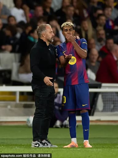 西甲新赛季胜负闭环揭秘：谁能打破‘谁都可能战胜谁’的魔咒？_比赛_球迷_巴萨